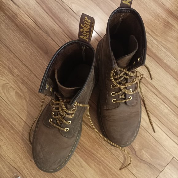 Dr Martens boots - Picture 8 of 8